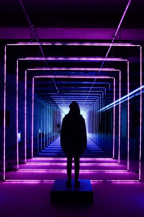 21 Clever Uses of Geometric Patterns in Photography | Light Stalking Neon Lights Photography, Light Tunnel, New Retro Wave, Led Band, Silhouette Photos, Seni 3d, Neon Aesthetic, Led Stripes, Studio Photo