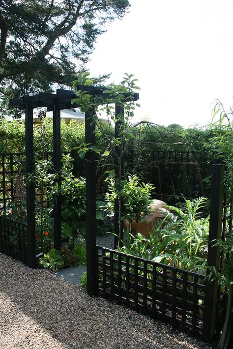 Enclosed Garden, Potager Garden, Garden Arbor, Veg Garden, Have Inspiration, Vegetable Garden Design, Garden Trellis, Garden Fencing, Garden Structures