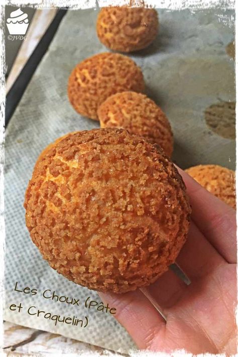 Les Choux (pâte et craquelin) – Je Veux des Gourmandises Best Chocolate Chip Cookies Recipe, Macaron Cake, Choux Pastry, Delicious Cookie Recipes, Best Chocolate Chip Cookie, No Cook Desserts, Sweet Pastries, No Sugar Foods, Cuisine Recipes