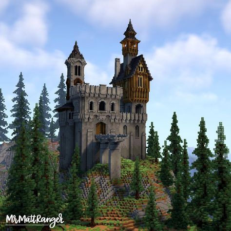 Castle On Mountain Minecraft, Minecraft Kingdom Builds, Minecraft Hill Base, Sky Island Minecraft, Minecraft Temple Build, Minecraft Castle Ideas Medieval, Minecraft Fortress Ideas, Castle Minecraft Ideas, Minecraft Temple Ideas