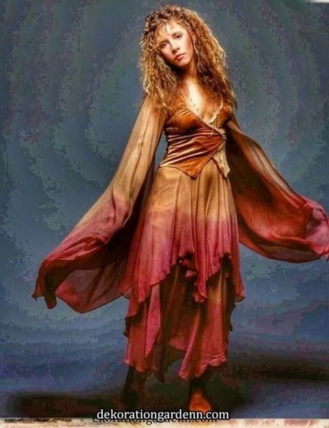 Stevie Nicks Now, Stevie Nicks Concert, Boho Witch, Stevie Nicks Style, Stephanie Lynn, Stevie Nicks Fleetwood Mac, 70’s Fashion, Witchy Woman, Stevie Nicks