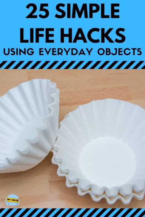 25 Simple Life Hacks Using Everyday Objects are just what you need to change your routine. These are ideal for making your life easier to manage! Simple Life Hacks Mind Blown, Useful Life Hacks Mind Blown Helpful Hints, Poloroid Pictures Ideas, Nails Hacks, 25 Life Hacks, Cornrows Ideas, Sunkissed Hair Brunette, Cake Pop Holder, Sunkissed Hair