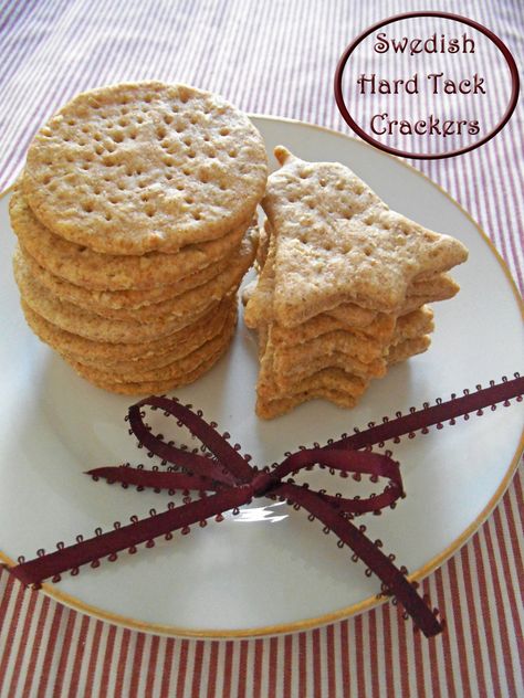 Swedish Hard Tack Hard Tack Recipe, Hard Tack, Oat Crackers, Scandinavian Recipes, Goat Milk Recipes, Finnish Recipes, Cranberry Salsa, Raspberry Rhubarb, Cheese Straws