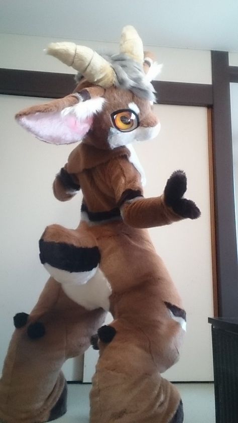 Goat Kemono Fursuit, Semi Realistic Fursuit, Goat Fursona Art, Goat Fursona, Fursuit Photography, Fursuit Inspiration, Cat Fursuit, Fursona Art, Fursuit Ideas