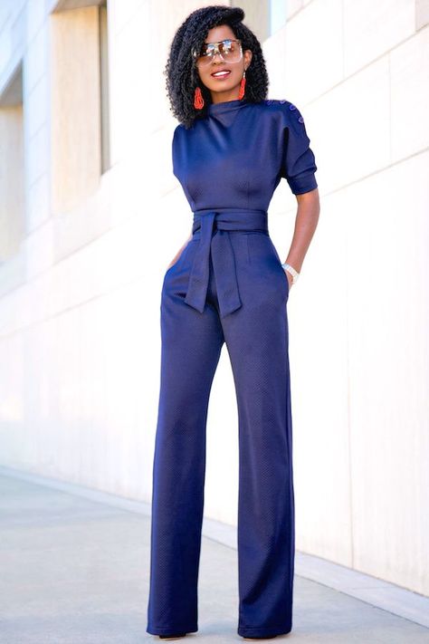 Textured Jumpsuit, Jumpsuit Damen Elegant, Jumpsuit Style, Style Pantry, Black And White Outfit, Jumpsuit Outfits, Save Outfits, Blue Jumpsuits, Elegantes Outfit