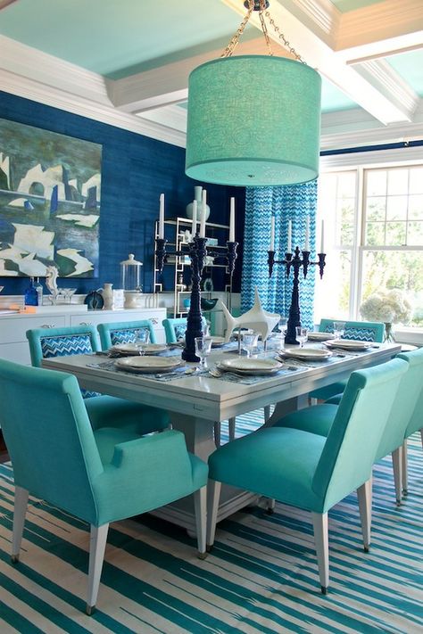 Color inspiration for master bedroom.  Blue grass cloth wallpaper. Aqua comforter. Gray furniture. Navy and white accents.  Print curtains. Turquoise Dining Room, Turquoise Room, Design Del Prodotto, White Furniture, The Ceiling, Wainscoting, Blue Walls, Dining Room Design, On The Floor