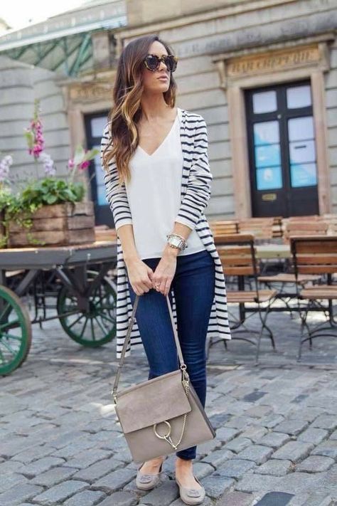 Striped Cardigan Outfit, Cardigan Outfit Ideas, Cardigan Outfit, Womens Fashion Casual Fall, Grunge Dress, Womens Fashion Casual Spring, Womens Fashion Casual Summer, Neue Outfits, Elegante Casual