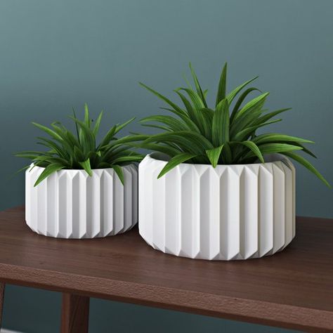 Modern White Planters Cement Pots Diy, Pot Making, Cement Flower Pots, Flower Vase Making, نباتات منزلية, Cement Art, White Cement, Cement Planters, Cement Pots