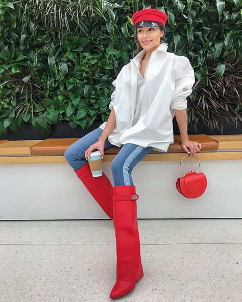 2.4m Followers, 2,088 Following, 2,891 Posts - See Instagram photos and videos from Olivia Culpo (@oliviaculpo) Olivia Culpo Outfits, Givenchy Shark Lock Boots, Shark Lock Boots, Lock Boots, Olivia Culpo Style, Nicole Williams, Givenchy Shark, Givenchy Boots, Color Coordination