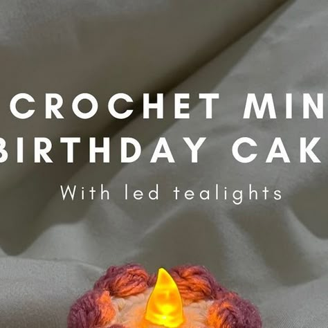 Crochet Mini Birthday Cake, Crochet Fairy Lights Free Pattern, Crochet Cake Birthday, Crochet Cake Free Pattern, Birthday Crochet Gift Ideas, Crochet Birthday Gifts, Crochet Birthday Cake, Market Patterns, Mini Birthday Cake