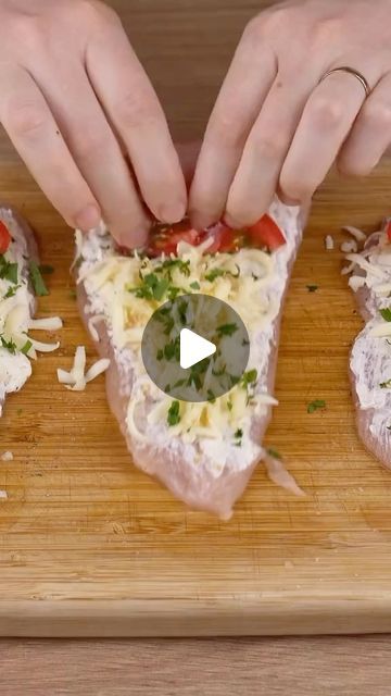 Cuisine of the world 🌎🍕 on Instagram: "The famous chicken breast rolls 🌯🔥
#food #cuisine #foodvideo #recipe #cooking #chicken #chickenbreastrolls" Chicken Breast Breakfast Ideas, Chicken Breast Rolls Recipes, Chicken Breast Rolls, Casseroles Beef, Flavorful Chicken Breast Recipes, Delight Recipes, Rolled Chicken Breast, Skinless Chicken Breast Recipes, Quick Chicken Breast Recipes