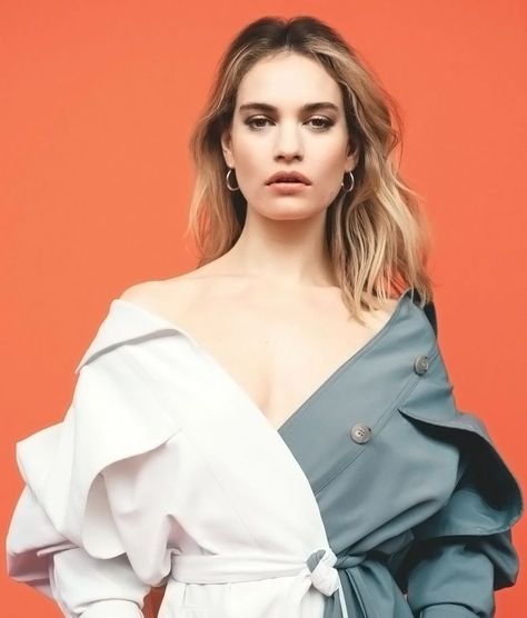 Lily James Photoshoot, Paparazzi Photos, Lily James, Character Inspo, English Actresses, British Actresses, Cortes De Pelo, Style Icons, Cinderella