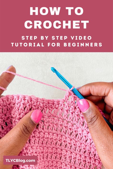 If you're finally ready to learn crochet and need a patient, knowledable teacher, you've come to the right place. This slow, step-by-step video tutorial is created just for beginners and covers: -The best materials to learn crochet -How to hold your hook and yarn -Making a slipknot and understanding chains -Single crochet, half double and double crochet -Fastening off and weaving in your ends. Learn how to crochet TODAY with my free tutorial. | TLYCBlog.com Diy Crochet For Beginners, Learn Crochet Beginner, Crochet School, Easy Beginner Crochet Patterns, Beginning Crochet, Tl Yarn Crafts, Learn Crochet, Crochet 101, Yarn Making