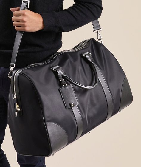 Weekend Bag Men, Prada Travel Bag, Prada Bag Men, Backpack Styling, Travel Duffel Bag Men, Mens Weekender Bag, Mens Duffel Bag, Bag Shoot, Travel Bags For Men