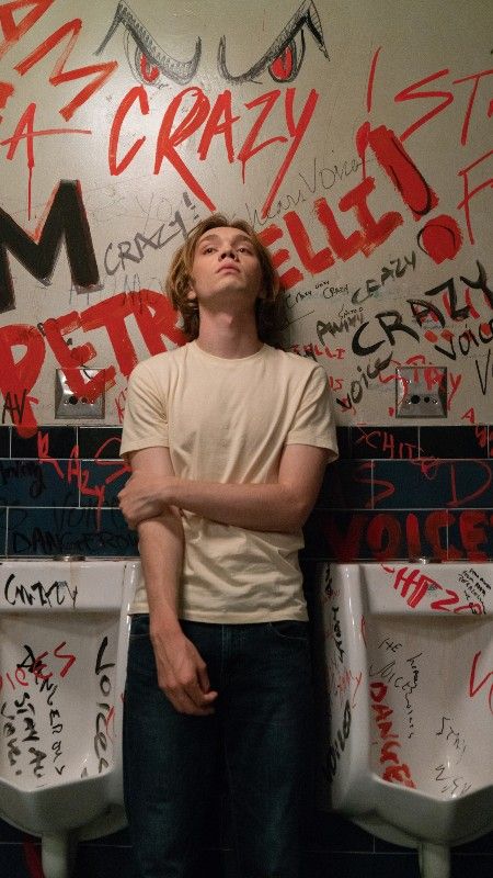 Words On Bathroom Walls Movie Aesthetic, Charlie Plummer Aesthetic, Words On The Bathroom Walls, Words On Bathroom Walls Movie, Words On Bathroom Walls, Charlie Plummer, Estilo Ivy League, Adveture Time, Wall Film