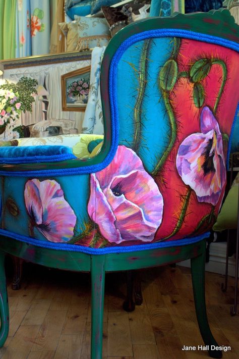 Custom upholstered pair of hand painted vintage arm chairs...  (1 of 2) Hand Painted Chairs, Paint Upholstery, Tricia Guild, Painted Chair, Flowers Painted, Chaise Vintage, Painted Chairs, Hall Design, Funky Furniture