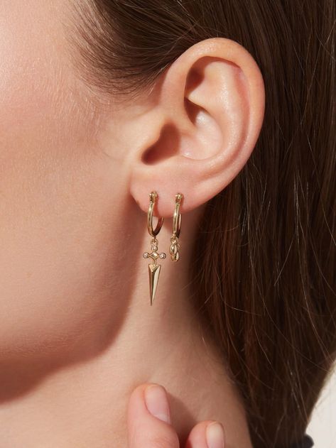 Dagger Earrings, Earrings Aesthetic, Rock Punk, Punk Jewelry, Solid Gold Earrings, Gold Earrings Designs, Stylish Earring, Jewelry Inspo, Jewelry Case