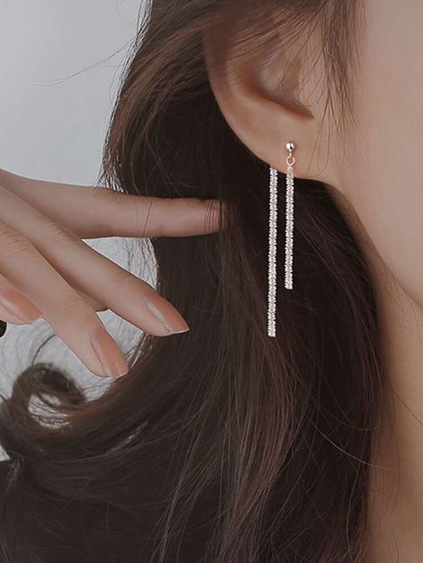 Silver Glamorous Collar Copper Earring Jacket Embellished Fashion Jewelry Templat Amplop, Earrings Tassel, Funny Earrings, Korean Earrings, Long Tassel Earrings, Butterfly Earrings Stud, Tassel Drop Earrings, Feather Jewelry, Watches Women Fashion