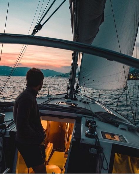 Ship Aesthetic, Sailing Aesthetic, Sailing Life, Nautical Aesthetic, Sailboat Living, Sail Life, Boat Life, Earth 2, Sailing Trips