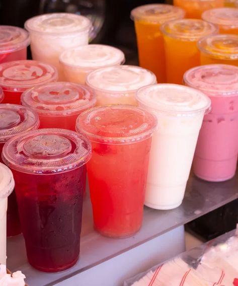 Agua Fresca Bar, Agua Horchata, Foodtrucks Ideas, Bbq Catering, Mexican Snacks, Snack Shop, Gluten Free Bakery, Spa Water, Agua Fresca