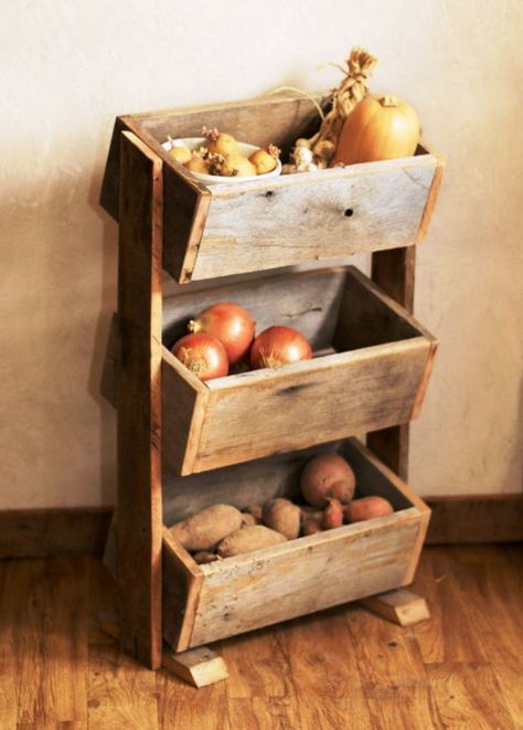 25 Amazing Rustic Kitchen Design And Ideas For You - Instaloverz Potato Bin, Potato Storage, Doors Ideas, Wood Projects For Beginners, Rustic Kitchen Design, Rustic Storage, Rustic Home Design, Diy Shelves, Barnwood