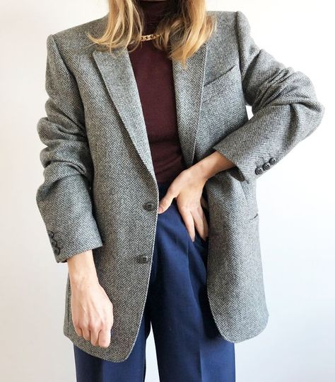 Grey Wool Blazer Outfit Women, Oversized Tweed Blazer Outfit, Vintage Wool Blazer, Wool Blazer Outfit Women, Wool Blazer Outfit, Tweed Blazer Outfit, Oversized Blazer Outfit, Grey Wool Blazer, Tweed Jacket Outfit