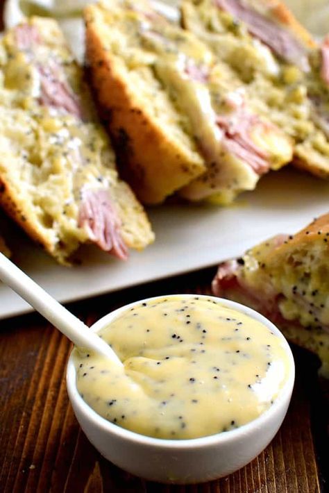 If you love honey mustard, this Honey Mustard Ham and Cheese Sandwich is for you! Perfect for lunch or dinner....a delicious twist on a classic! Honey Mustard Ham, Ham Sandwich Recipes, Ham Sauce, Bbq Pork Sandwiches, Crisp Salad, Mustard Dip, Ham And Cheese Croissant, Sandwich Sauces, Homemade Honey Mustard