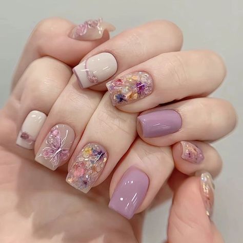 Nail Art Designs Purple, Butterfly Nail Designs, Encapsulated Nails, Water Color Nails, Green Nail Designs, Nail Pictures, Coffin Press On Nails, Fake Nail, Flower Nail Art