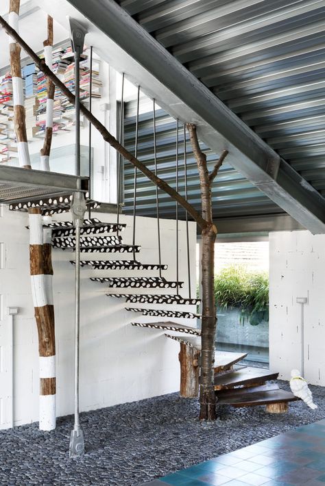 Milan Apartment, Outdoor Paving, Flooring For Stairs, Paola Navone, Huge Windows, Famous Designer, Murano Glass Chandelier, Teak Frame, Carpet Stairs