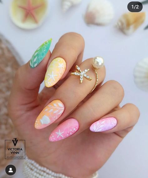 Travel Nails Designs Summer, Beach Vibe Nails Almond, Beach Vacay Nails Almond, Vacation Nails Beach Puerto Rico, Almond Beach Nails Ideas, Mexico Nails Designs Summer Vacations, Hawaii Manicure Ideas, Summer Island Nails, Beach Stilleto Nails