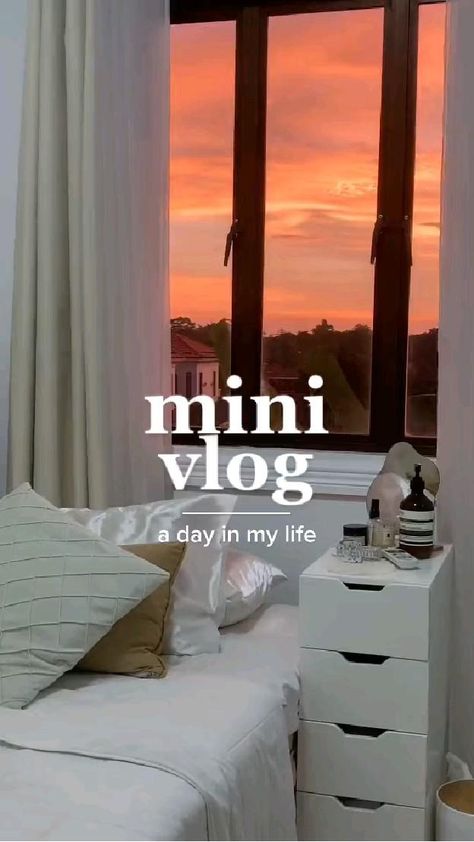 A Day In My Life Aesthetic Video, Vlog Aesthetic Background, Blogs Ideas, Vlog Ideas, Vlog Aesthetic, Mini Vlogs, Instagram Business Account, Digital Fashion Illustration, Bow Nail