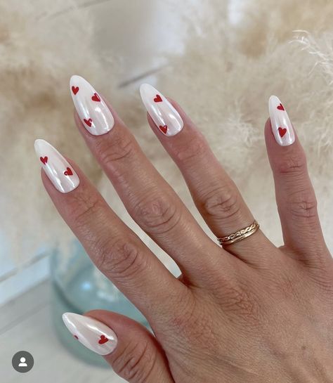 Red Chrome Nails, Star Nail Designs, Lit Af, Heart Nail Designs, Chrome Nails Designs, Pink Ombre Nails, Different Nail Designs, Pearl Nails, Heart Nails