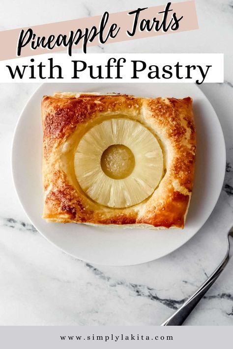 Tarts With Puff Pastry, Pineapple Tarts, Pastry Dishes, Turnover Recipes, Puff Pastry Desserts, Pineapple Tart, Pineapple Desserts, Puff Pastry Tart, Pineapple Rings