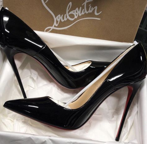 Loubuitton Heels, Loubuitton Shoes, Kate Louboutin, So Kate Louboutin, Chic Heels, Louboutin Heels, Hot Heels, Cute Heels, Stiletto Shoes