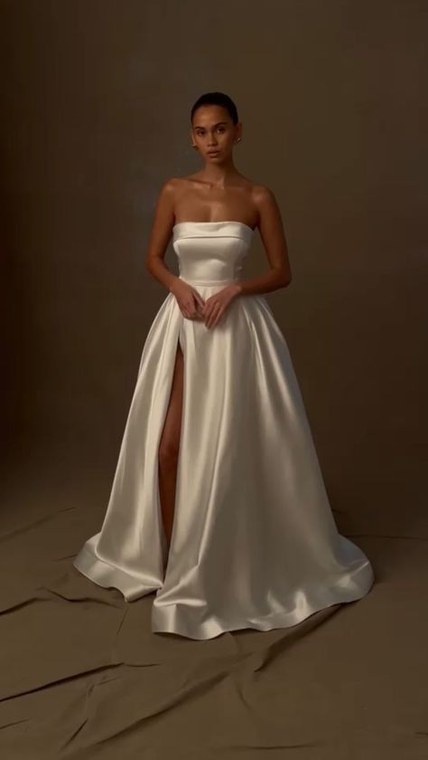 MESHKI | If you’re looking for your wedding dress, stop scrolling. The EILEEN gown. 🕊 | Instagram Crisp White Wedding Dress, Outfits To Try On Wedding Dresses, A Line Elegant Wedding Dress, Satin Wedding Dress With Straps, Clean Girl Wedding Dress, Christian Siriano Wedding Dress, Meshki White Dress, Corset Pearl Wedding Dress, Meshki Wedding Dress