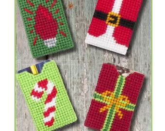 Plastic Canvas Patterns by FairyPenguinCrafts on Etsy Gift Cards Money, Christmas Gift Card Holders, Plastic Canvas Pattern, Plastic Canvas Ornaments, Gift Card Holders, Gift Holders, Snowman Gifts, Cross Stitch Christmas, Cheer Gifts