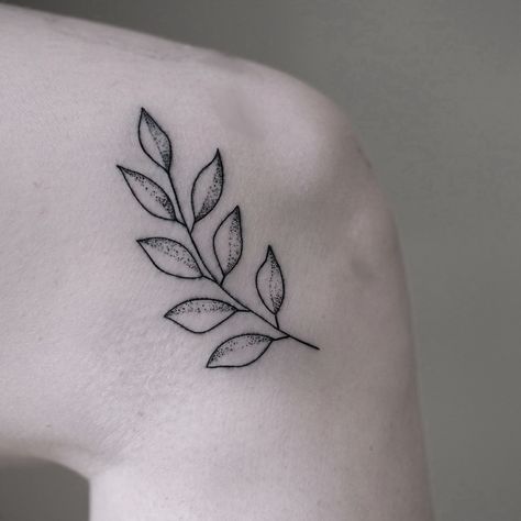 Knee Stick And Poke Tattoo, Knee Leaf Tattoo, Simple Knee Tattoos, Upper Knee Tattoo Women, Side Of Knee Tattoo, Side Knee Tattoo, Tattoos Knee, Poked Tattoo, Upper Leg Tattoos