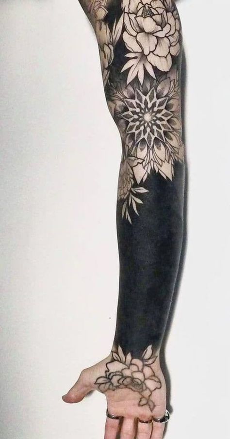 Sleeve Tattoos Black, La Muerte Tattoo, Masculine Features, Cover Up Tattoos For Men, Tatuaje Cover Up, Black Sleeve Tattoo, Mangas Tattoo, Quarter Sleeve Tattoos, Sleeve Tattoos For Men