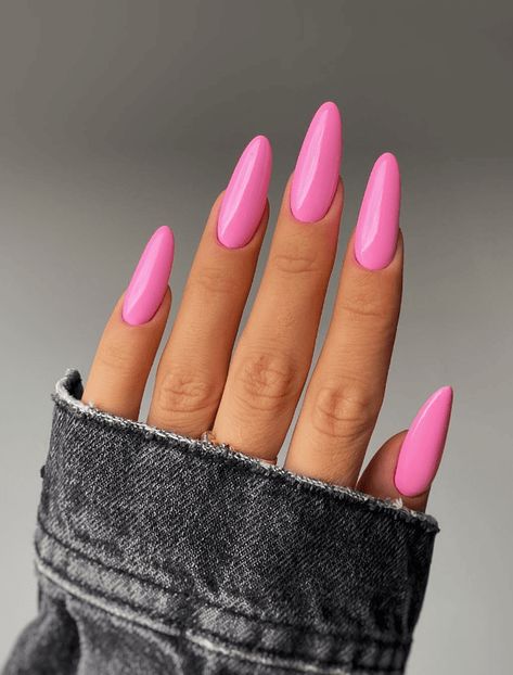 Barbie Pink Nail Ideas Pastel Pink Nails, Blush Pink Nails, Dark Pink Nails, Soft Pink Nails, Kutek Disney, Unghie Sfumate, Pink Chrome Nails, Manikur Kuku, Pink Manicure