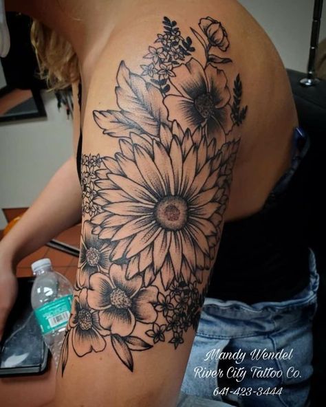 #follow #tattoos #tattooideas #blogging #blogger #blog Front Thigh Tattoos, Tato Paha, Side Thigh Tattoos, Cowgirl Tattoos, Floral Thigh Tattoos, Flower Thigh Tattoos, Hip Thigh Tattoos, Western Tattoos, Tattoos For Women Flowers