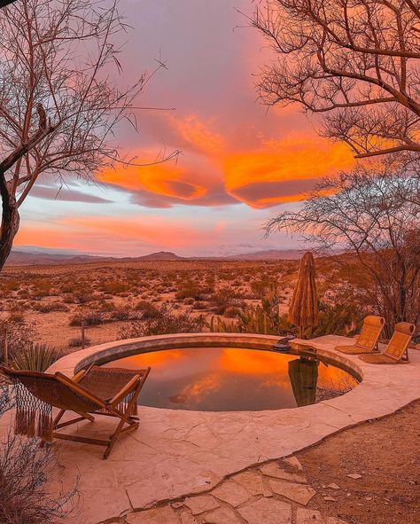 Desert Tiny Home, High Desert Aesthetic, California Desert Aesthetic, Desert Oasis Home, Desert Ranch House, Round Plunge Pool, Desert Homes Interior, Joshua Tree Aesthetic, Desert Cabin