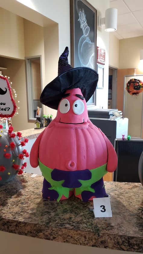 Halloween Theme Pumpkin Painting, Pumpkin Decorating Characters, Pumpkin Ideas For Halloween Contest, Pumpkin Piggy Bank, Patrick Star Pumpkin Painting, Pumpkin Decorating Ideas Harry Potter, Painted Pumpkin Decorating Ideas, Mrs Potts Pumpkin, Pumpkin Decorating Ideas Disney