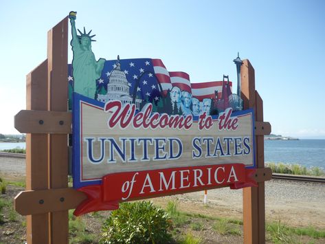 USA United States Aesthetic, Welcome To Usa, Usa Wallpaper, Americana Aesthetic, Goth Metal, Usa People, Carolina Girl, Exchange Student, Welcome Signs