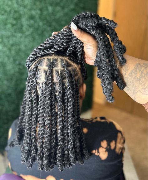 Invisible Locs, Hair Braid Patterns, Black Ponytail Hairstyles, Twist Braid, Faux Locs Hairstyles, Box Braids Hairstyles For Black Women, Cute Braided Hairstyles, Braids Hairstyles Pictures, Girls Natural Hairstyles