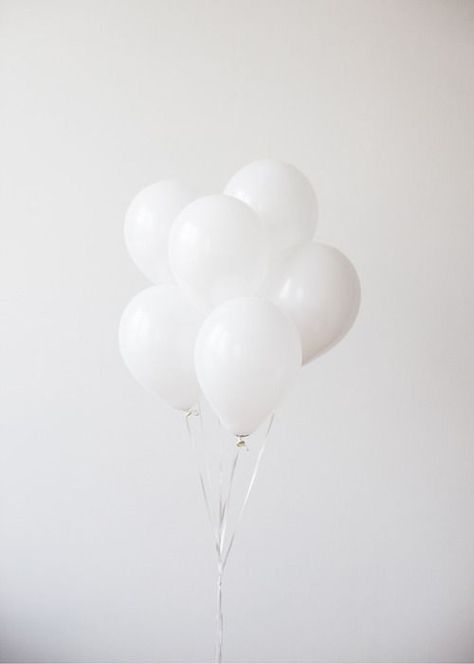 Weekend Inspiration, Balloons Photography, Gray Aesthetic, White Balloons, White Noise, Aesthetic Colors, Colour Board, Aesthetic Images, Shades Of White