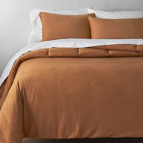 Brown Comforter Bedroom Target, Brown Comforter Bedroom Ideas, Rust Comforter Bedroom, Brown Comforter Bedroom, Camel Bedding, Bedding Arrangement, Brown Comforter, Linen Comforter, Dorm Inspo