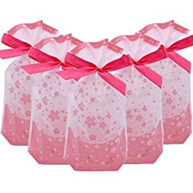 Amazon.com: Frienda 30 Packs Treat Bags with Drawstring Candy Bags, Plastic Favor Bag Drawstring Cookie Bags for Christmas Wedding Party Birthday Engagement Holiday Favor (Gold Polka Dot Print): Home & Kitchen Pink Gift Bags, Hedgehog Birthday, Holiday Favors, Bags Pink, Cookie Bags, Elegant Bags, Gold Polka Dots, Pink Plastic, Drawstring Bags