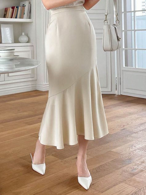 Apricot Elegant Collar  Satin Plain Mermaid Embellished Non-Stretch  Women Clothing Satin Mermaid Skirt, Flowy Skirt Outfit, Shein Aesthetic, Model Rok, Black Dresses Classy, Satin Fashion, Skirt Model, Elegant Skirt, Mermaid Skirt