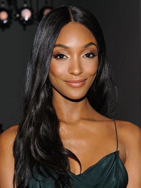 Jordan Dunn Hair, Jourdan Dunn Makeup, Jordan Dunn, Wholesale Hair Extensions, Jourdan Dunn, Natural Wedding Makeup, Wholesale Hair, Nude Makeup, Dark Skin Makeup