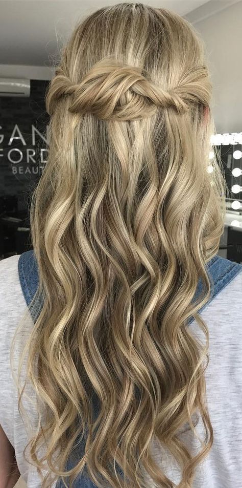 Half Up Hairstyles That Are Pretty For 2021 : Soft waves with a little twist Modern Updos, Pink Floyd Members, Half Up Half Down Hairstyle, Half Up Wedding Hair, Wedding Hairstyle Ideas, Romantic Curls, Half Up Half Down Wedding, Simple Wedding Hairstyles, Bridal Hair Updo